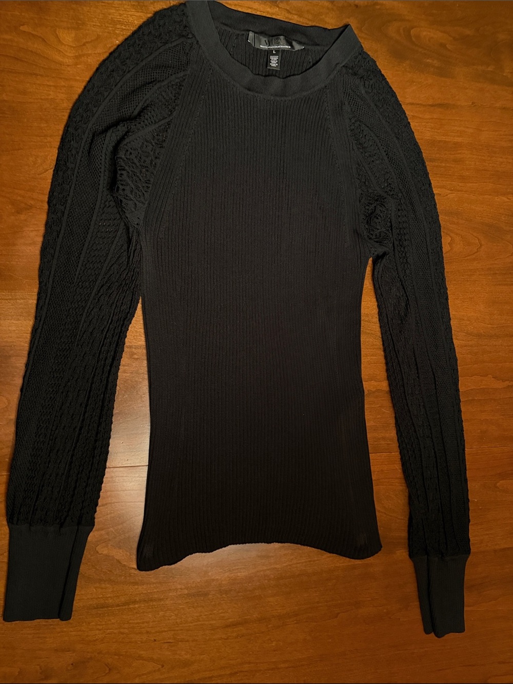 Ribbed Black Long-Sleeve Sweater with textured sleeves. SZ Large